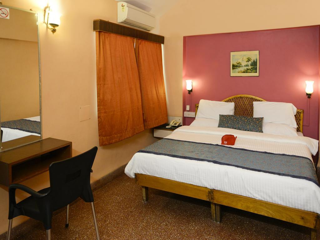Oyo 807 Near Miramar Beach Panaji Panaji