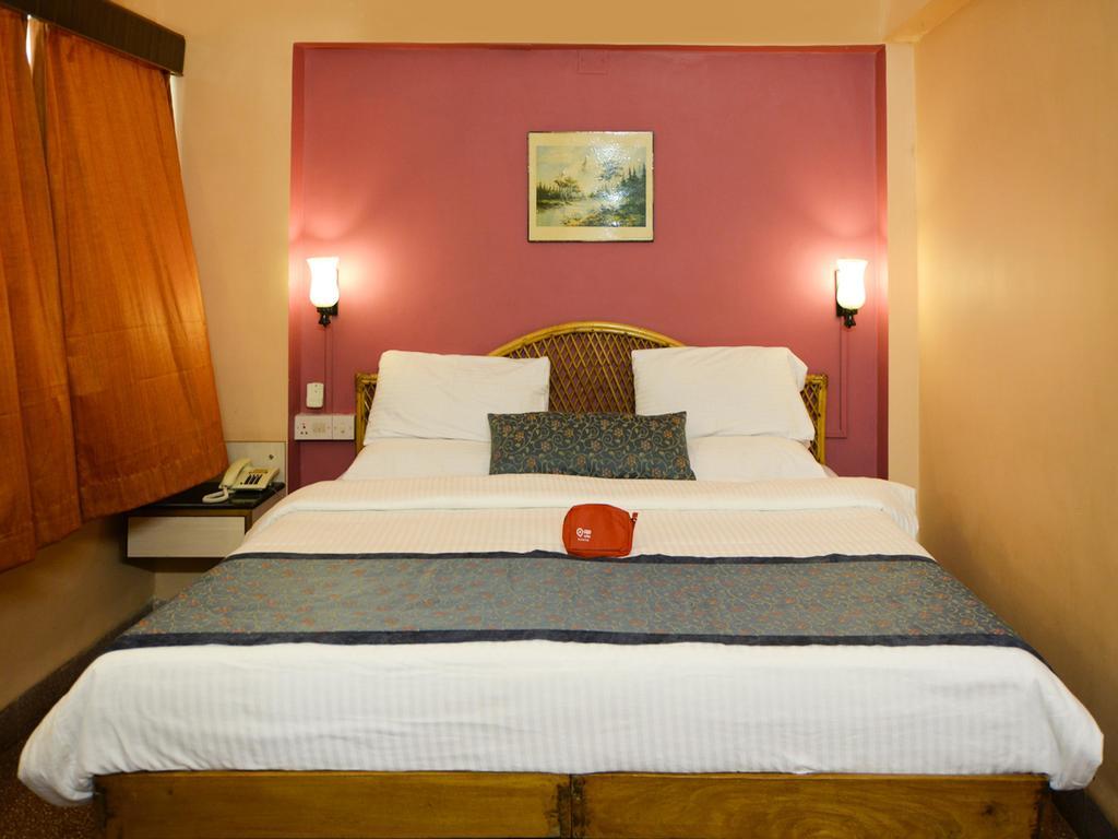 Hotel Oyo 807 Near Miramar Beach Panaji